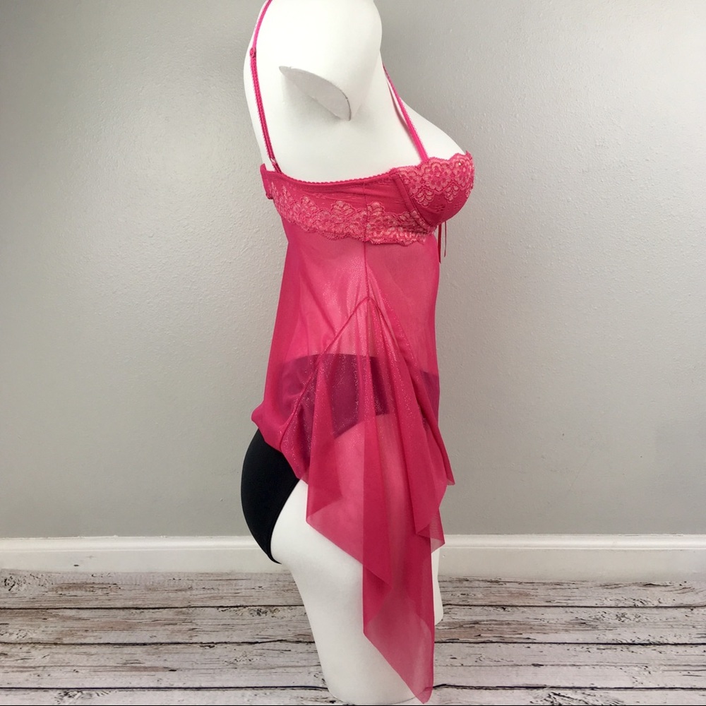 Victoria’s Secret | “Sexy little things” | y2k sparkly cami w. ruffle detail - Picture 5 of 12